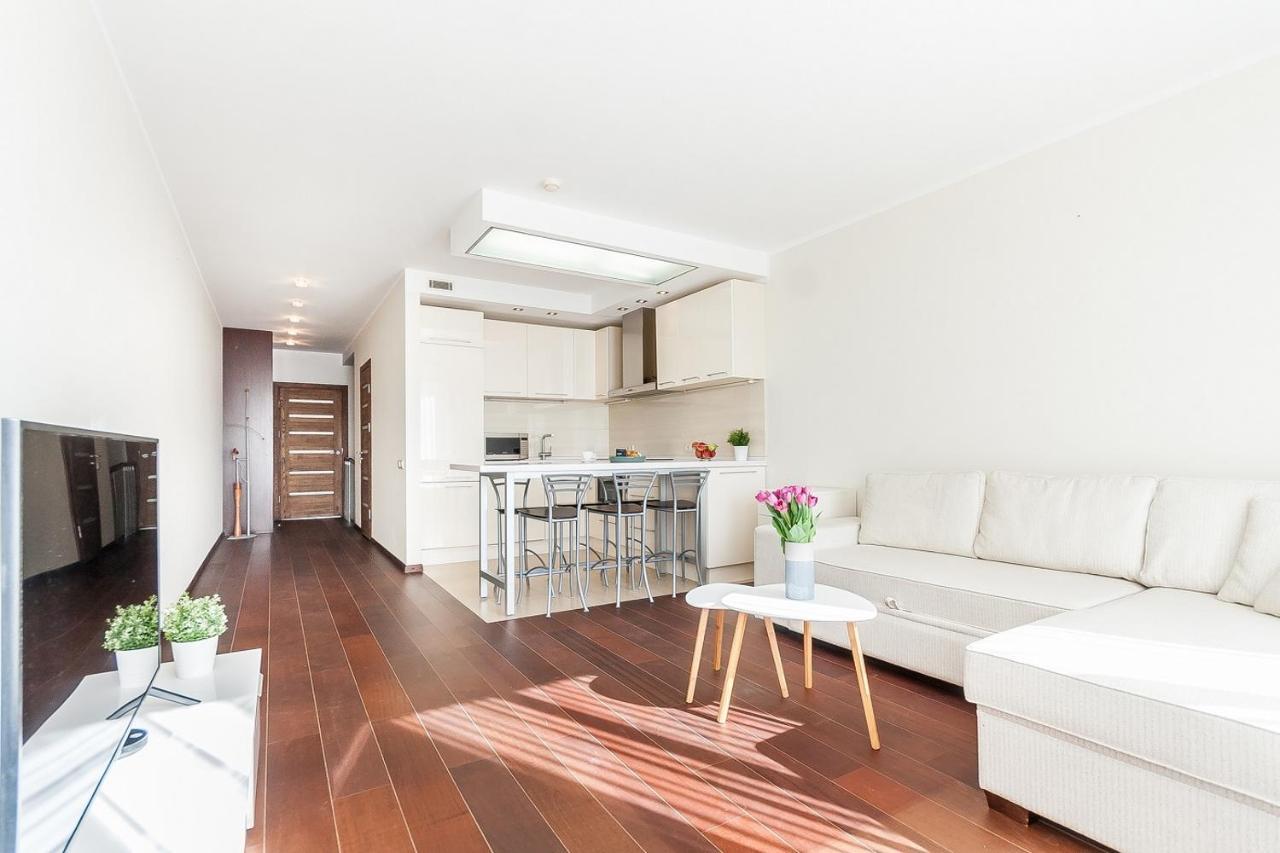 Central Apartment In Gedimino Av By Urban Rent VNO Kültér fotó